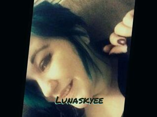 Lunaskyee