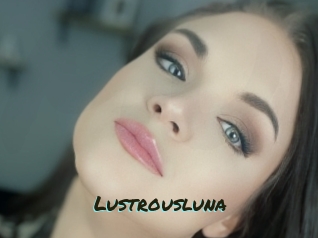 Lustrousluna