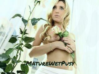 MatureWetPusy