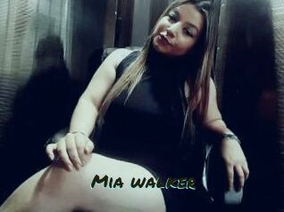 Mia_walker