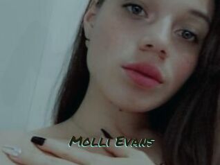 Molli_Evans