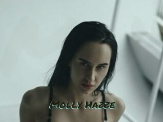 Molly_Hazze