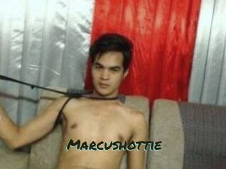 marcushottie Muhyoo Adult