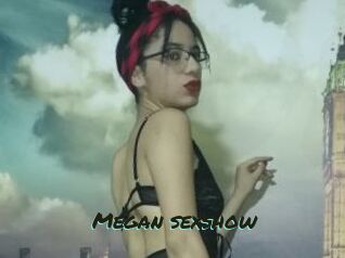 Megan_sexshow