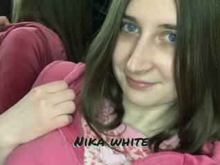 Nika_white