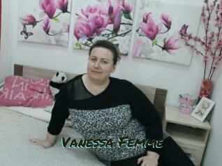 Vanessa_Femme