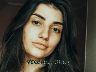 Veronika_Juicy