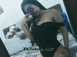 Yajhaira_Hot